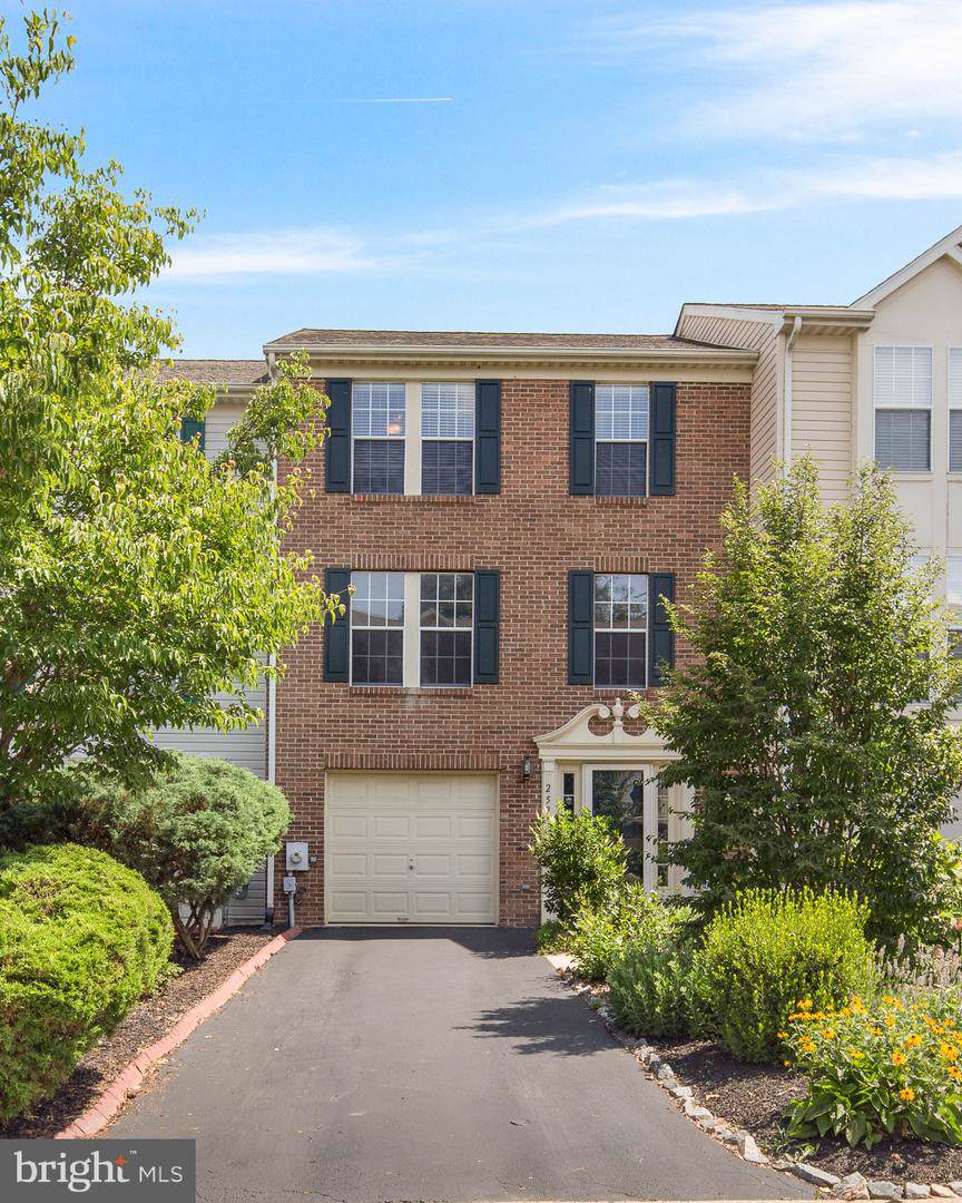 253 Sloan Court - Photo 1