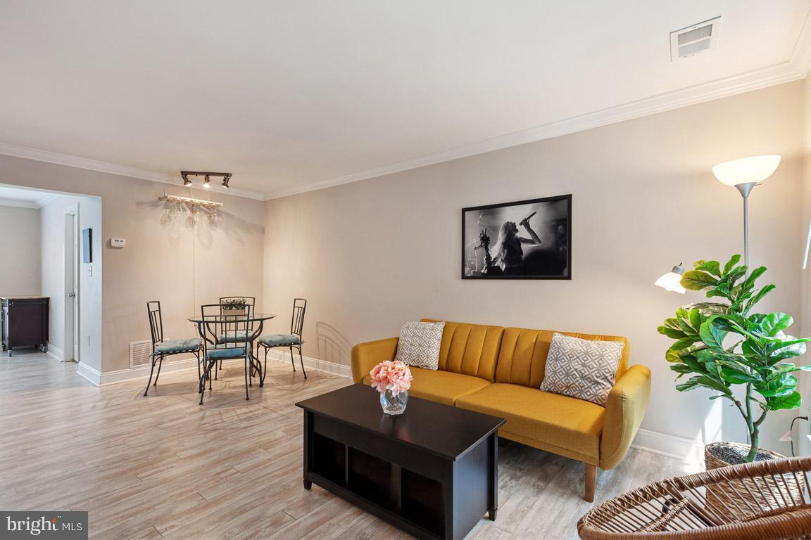 461 Arwell Court - Photo 1