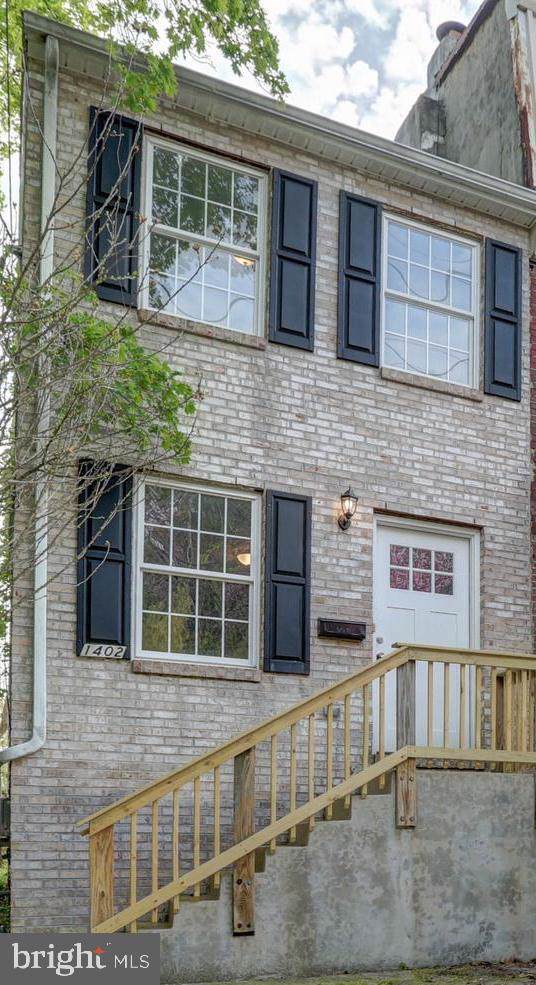 1402 5TH Street - Photo 1