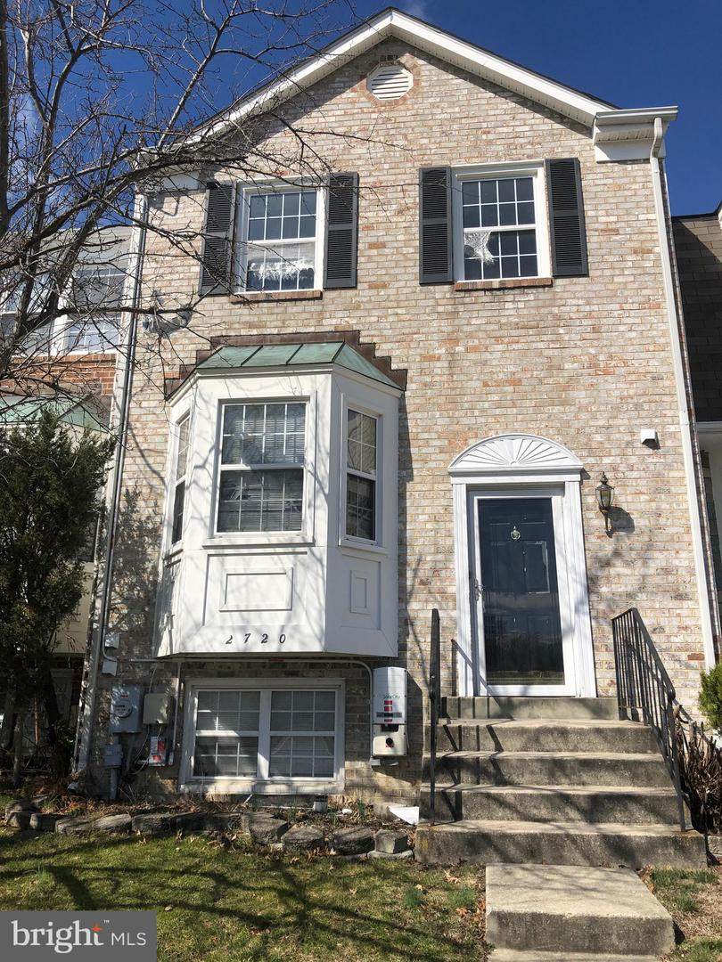 2720 Sweet Clover Court - Photo 1