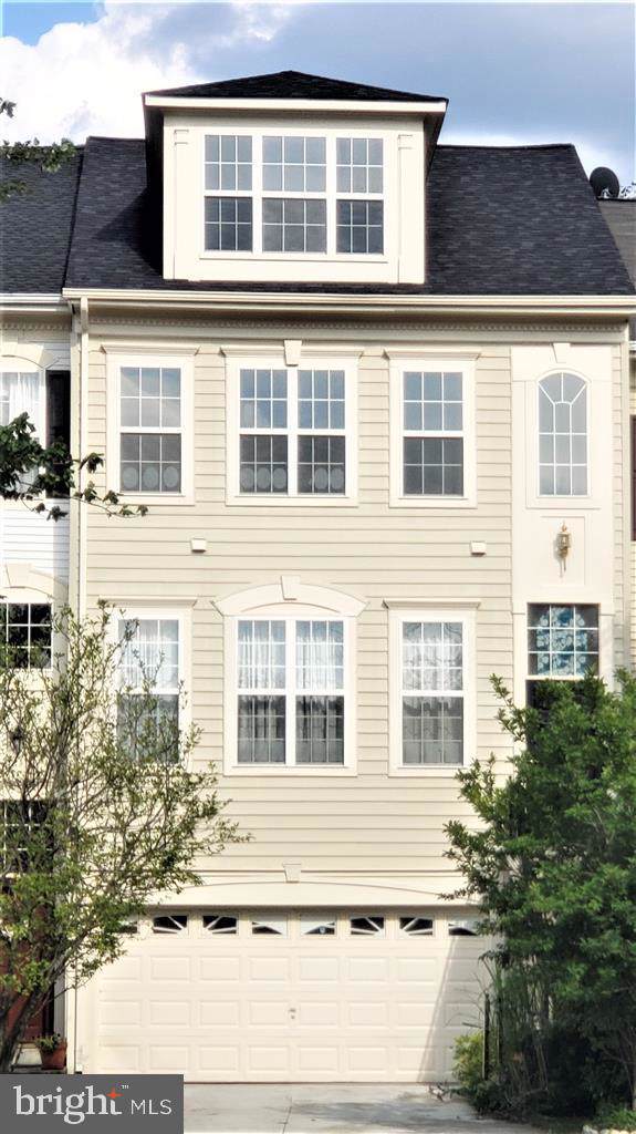 2052 Capstone Circle - Photo 1