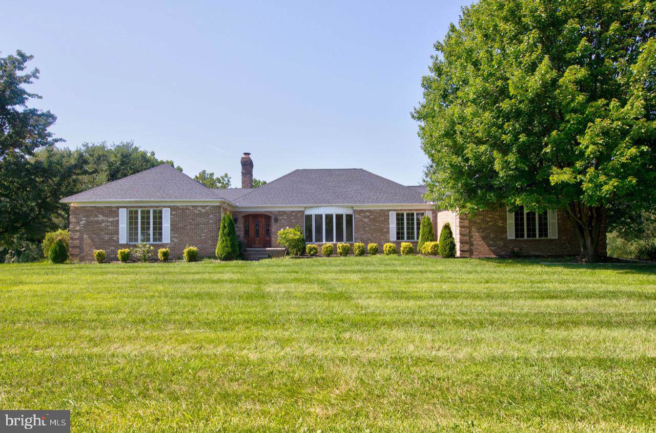 2505 Mccomas Road - Photo 1