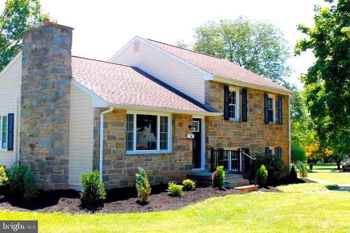 10 Taylor Road - Photo 1