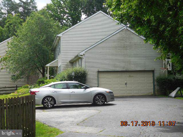 3838 Rotherfield Lane - Photo 1