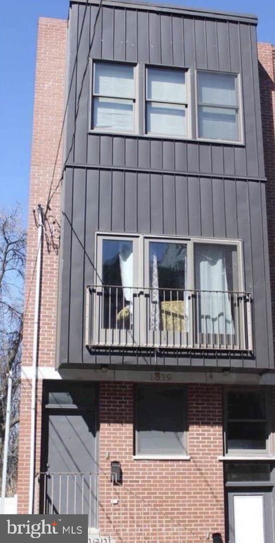 1819 Berks Street - Photo 1
