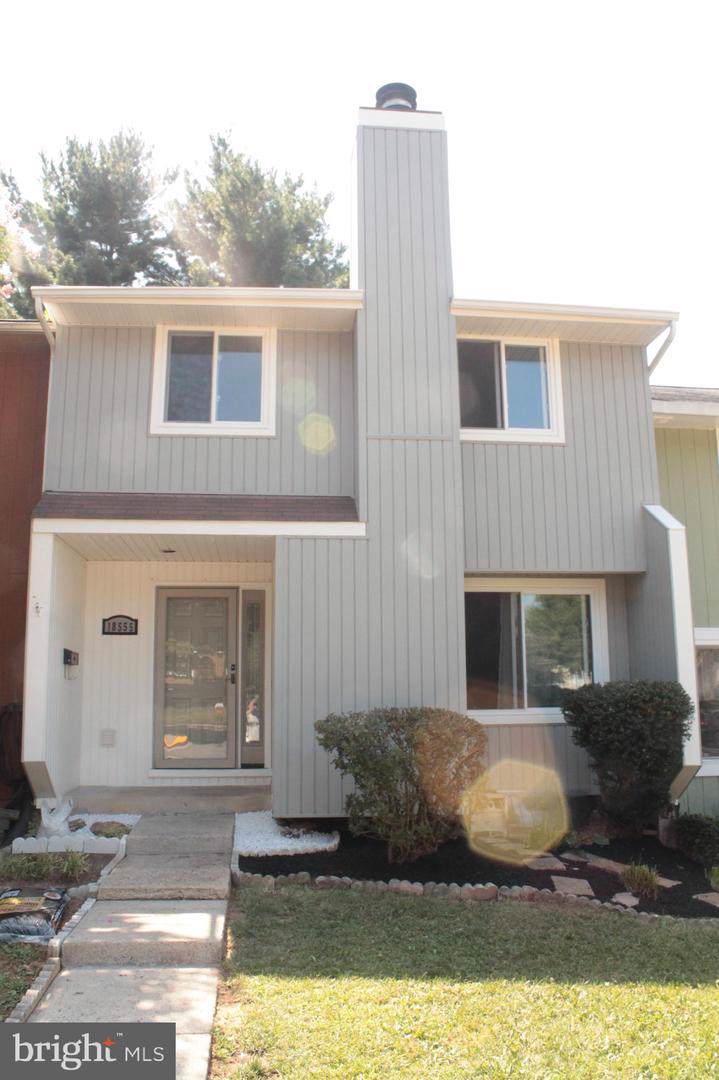 18555 Eagles Roost Drive - Photo 1