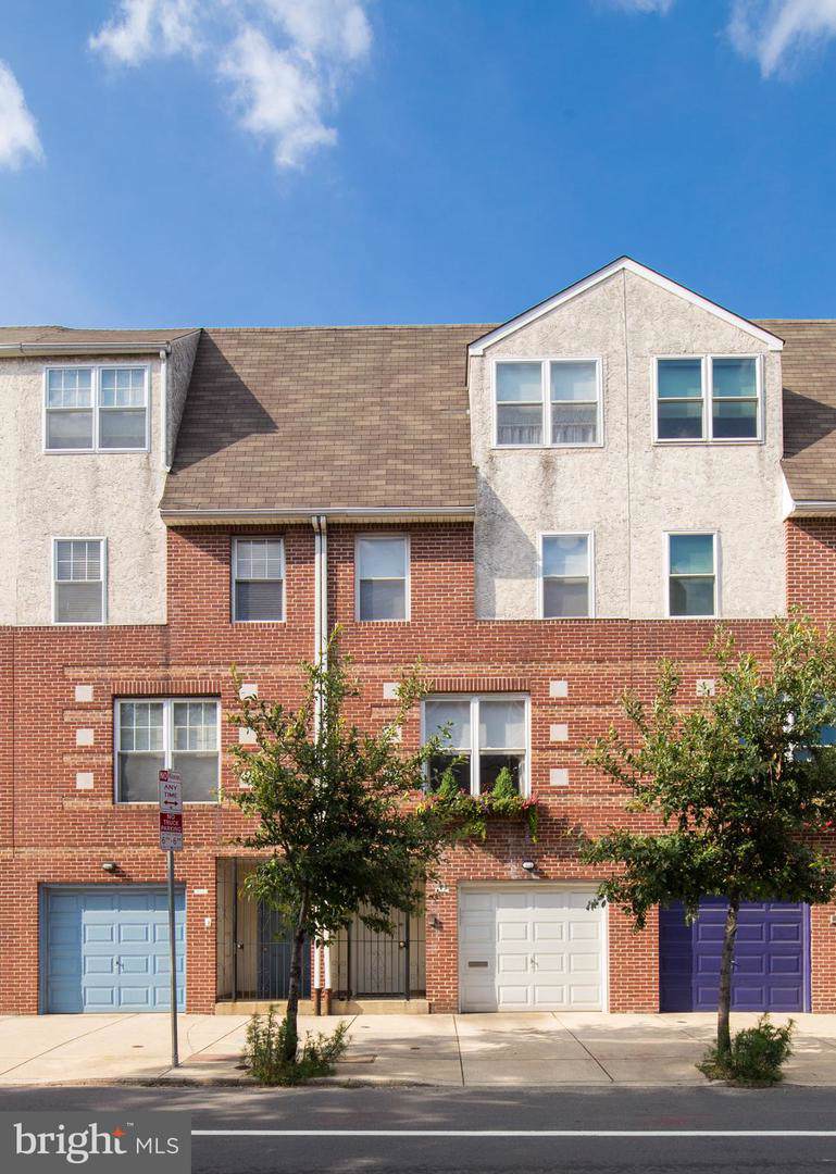 611 Christian Street - Photo 1