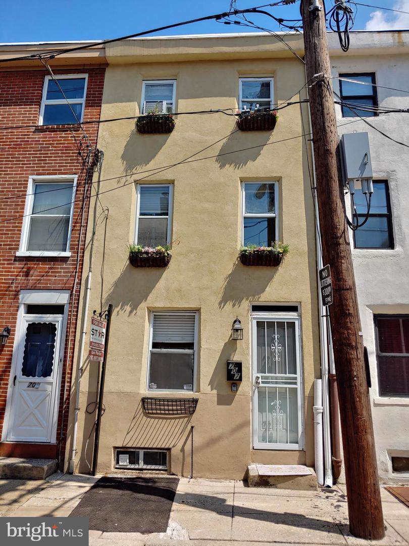 707 Ellsworth Street - Photo 1