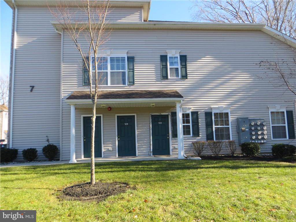 1228 Morning Glory Drive - Photo 1