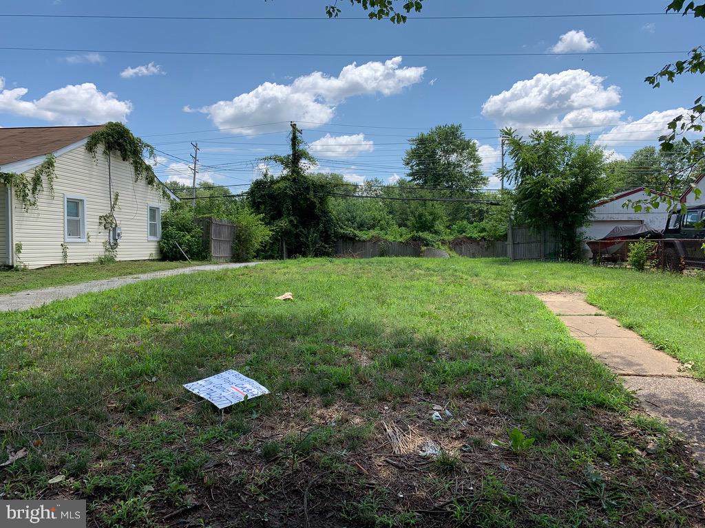 220 Single Avenue - Photo 1
