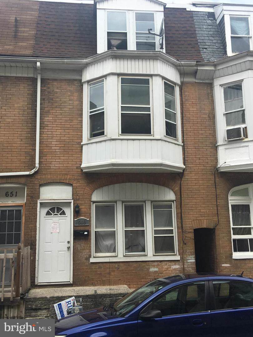 649 Lincoln Street - Photo 1