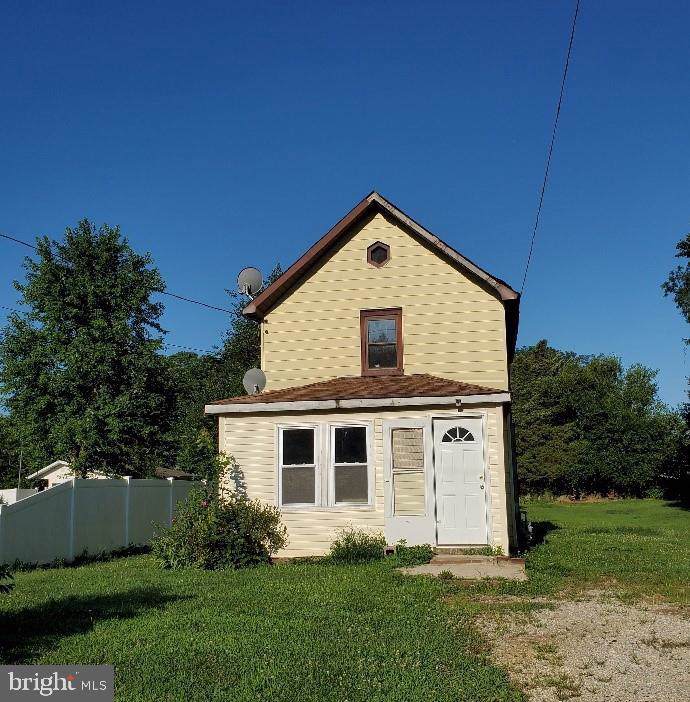 597 Morton - Photo 1