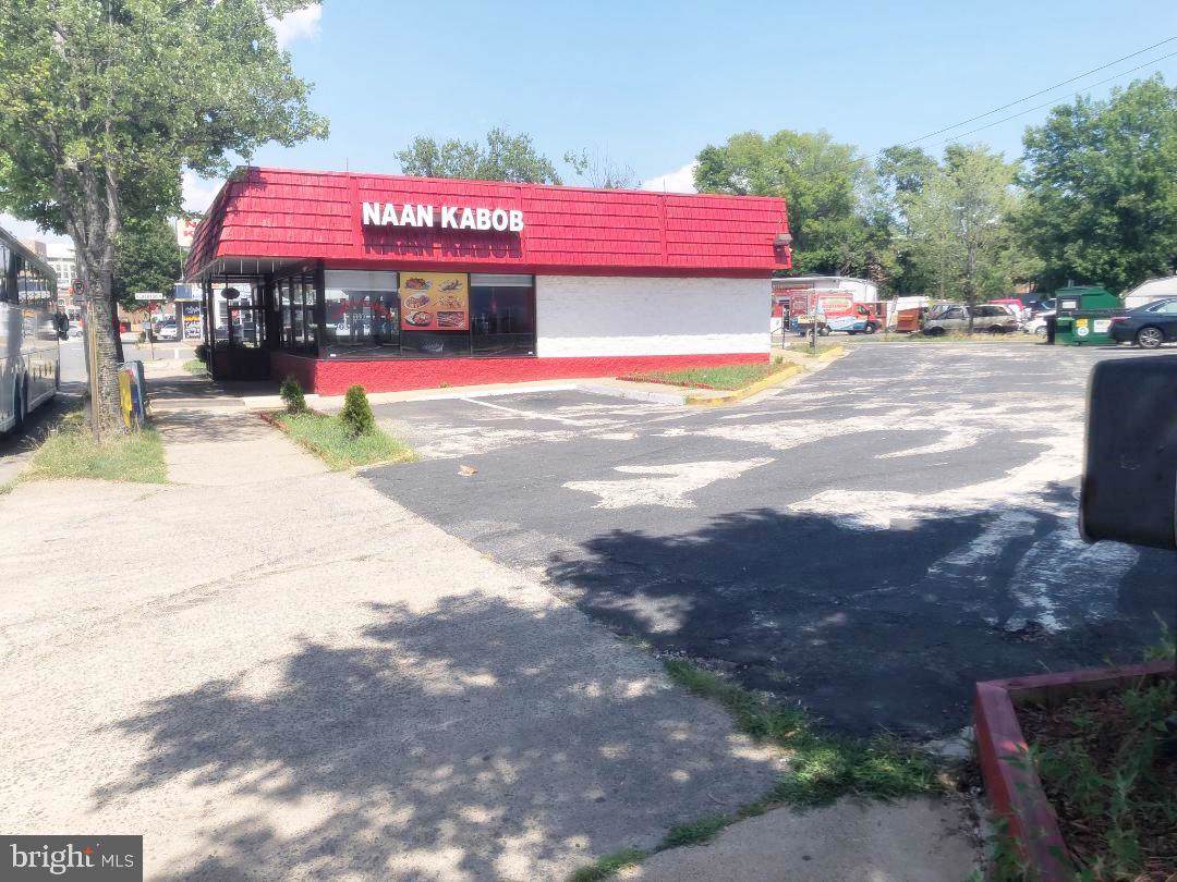 3300 Wilson Boulevard - Photo 1
