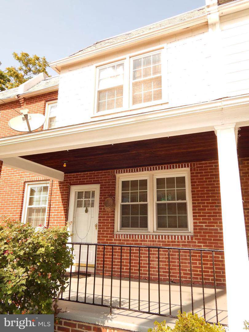 109 28TH Street - Photo 1