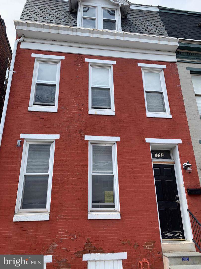 323 King Street - Photo 1