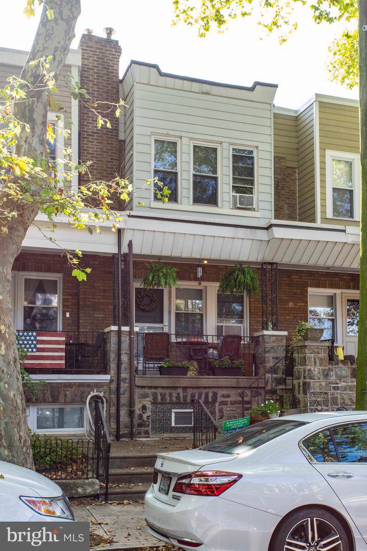 849 21ST Street - Photo 1
