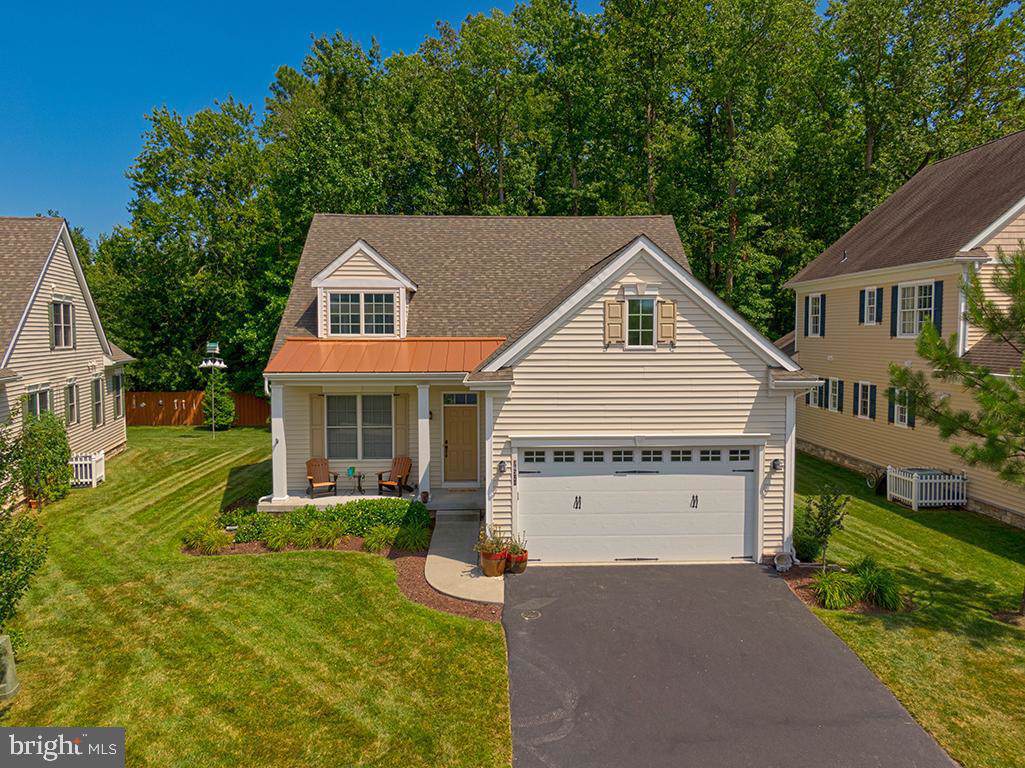 36324 Warwick Drive - Photo 1