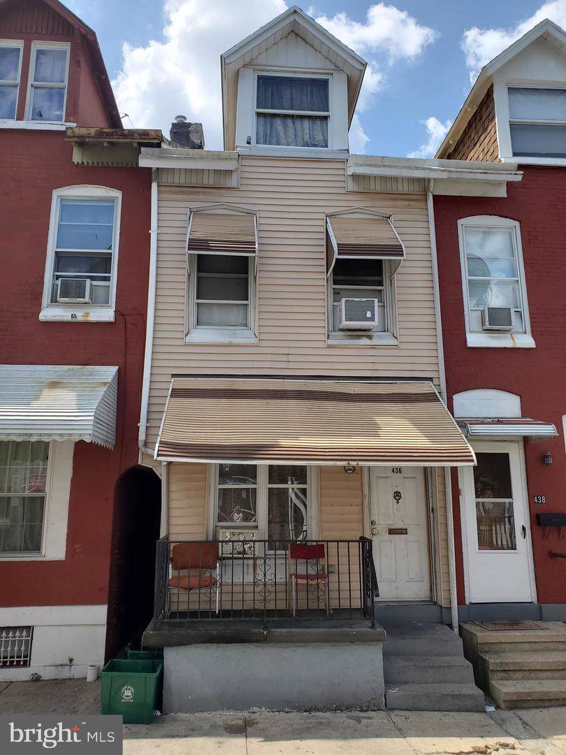 436 Locust Street - Photo 1