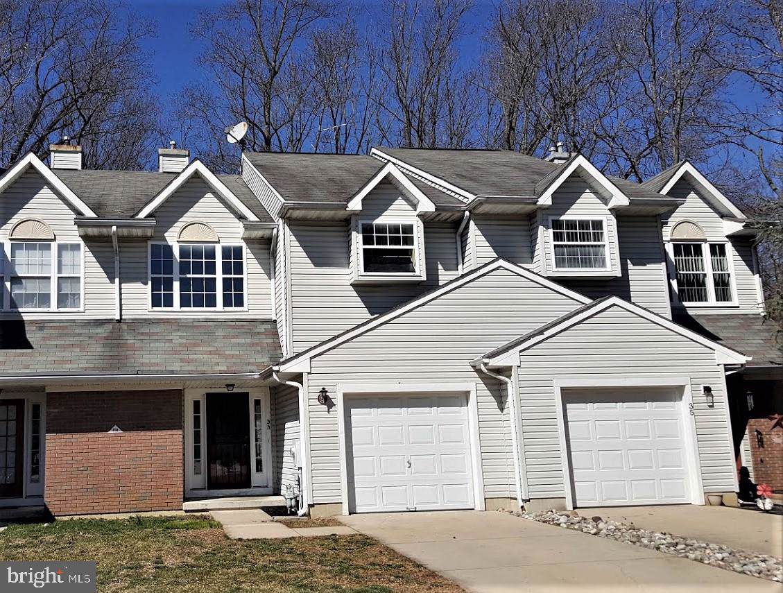 33 Kimberly Drive - Photo 1