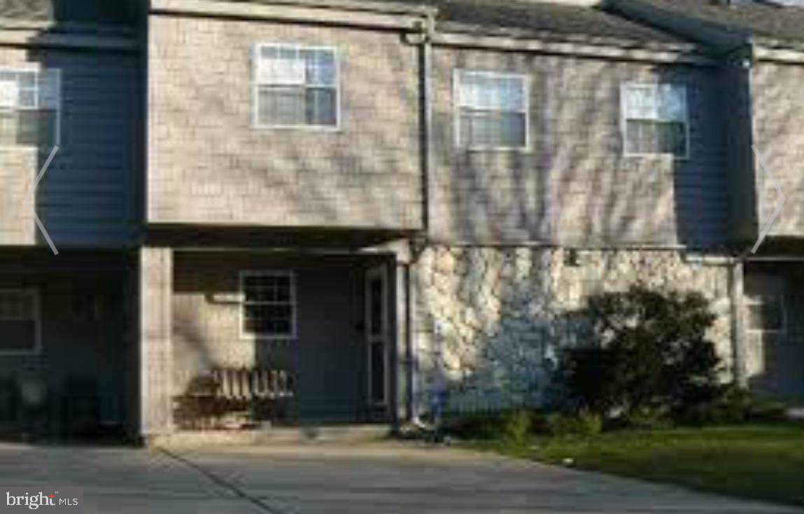25 Harbor Drive - Photo 1