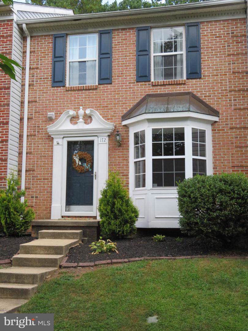 172 Ferring Court - Photo 1
