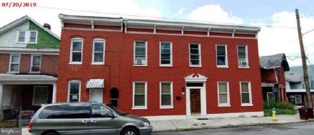 236 Columbia Street - Photo 1