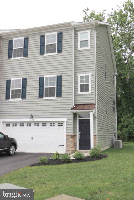 675 Jacobsen Circle - Photo 1