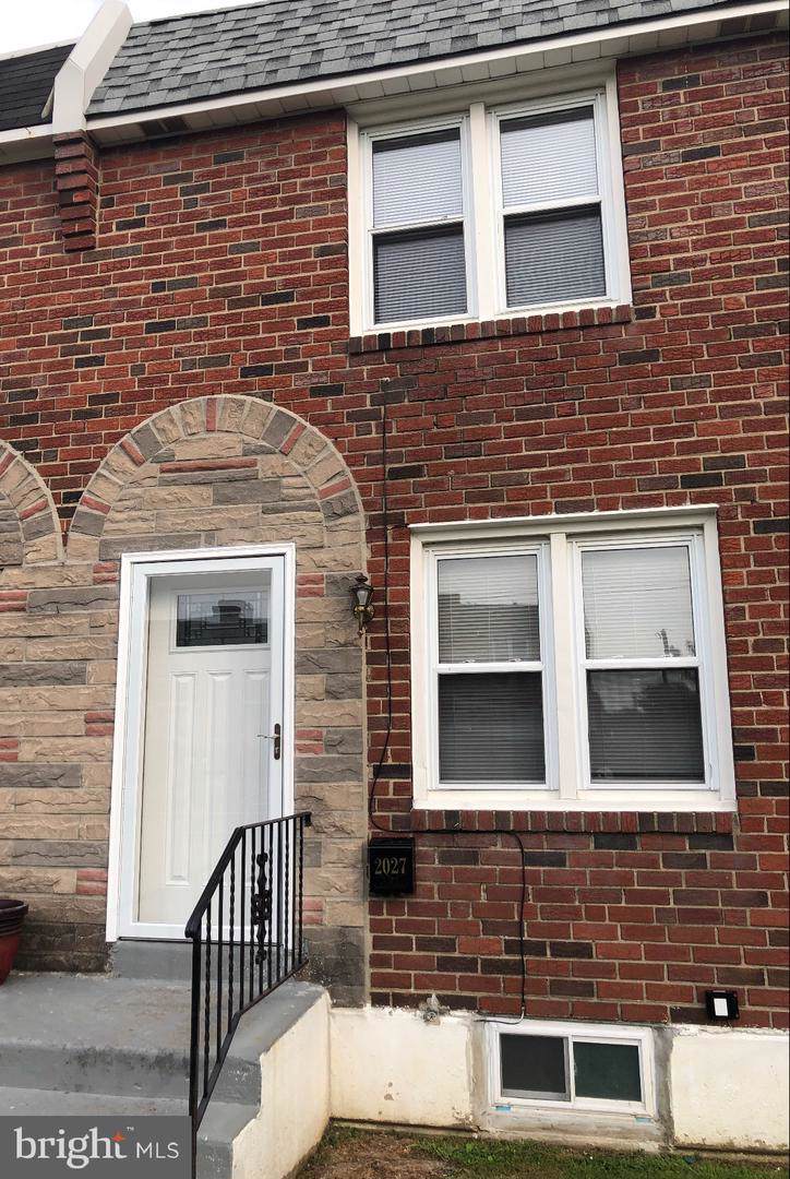 2027 Heather Road - Photo 1