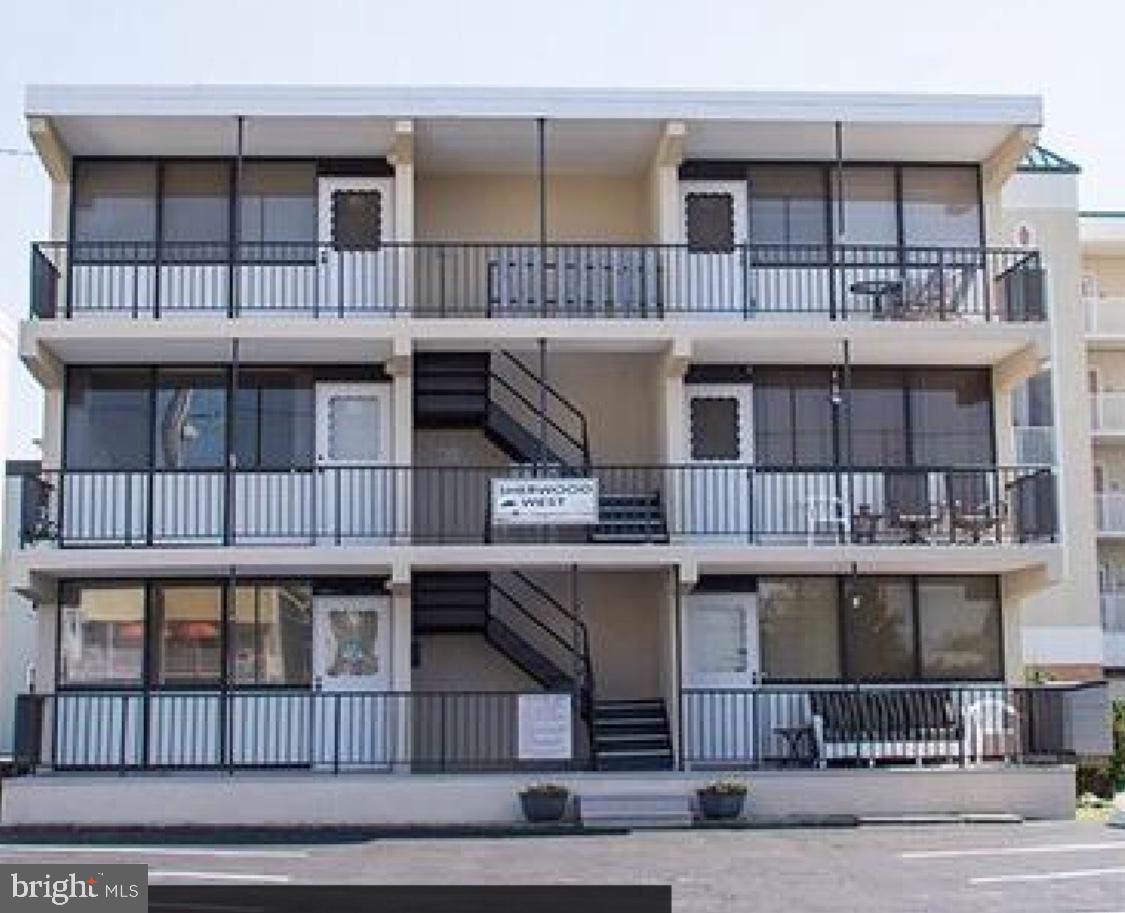 15 65TH Street - Photo 1
