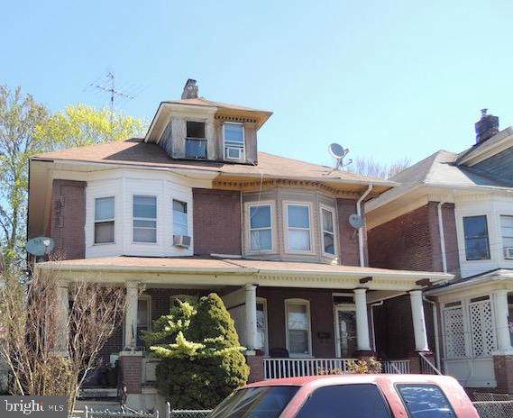 712 Riverside Avenue - Photo 1