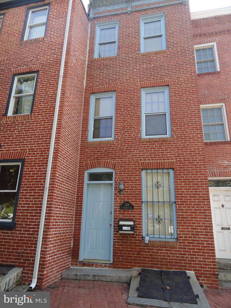 229 Fremont Avenue - Photo 1