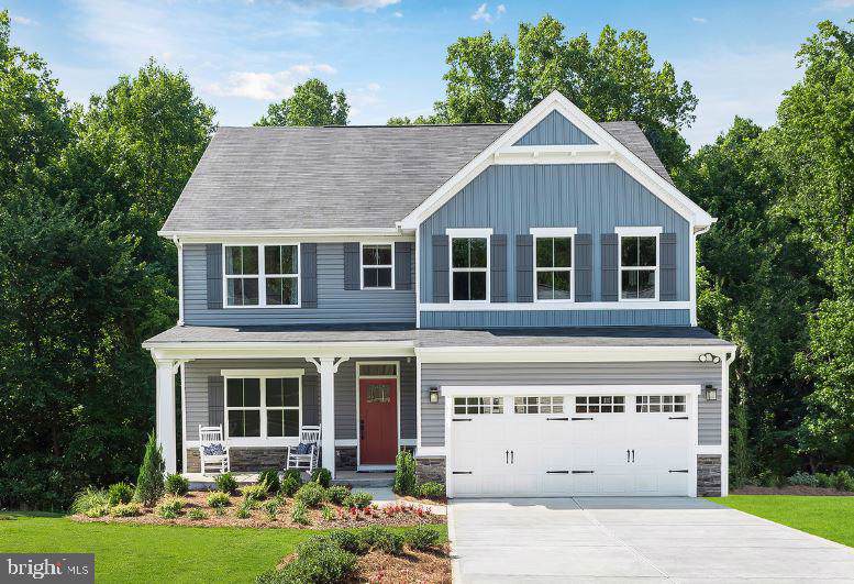 4004 Regents Lane - Photo 1