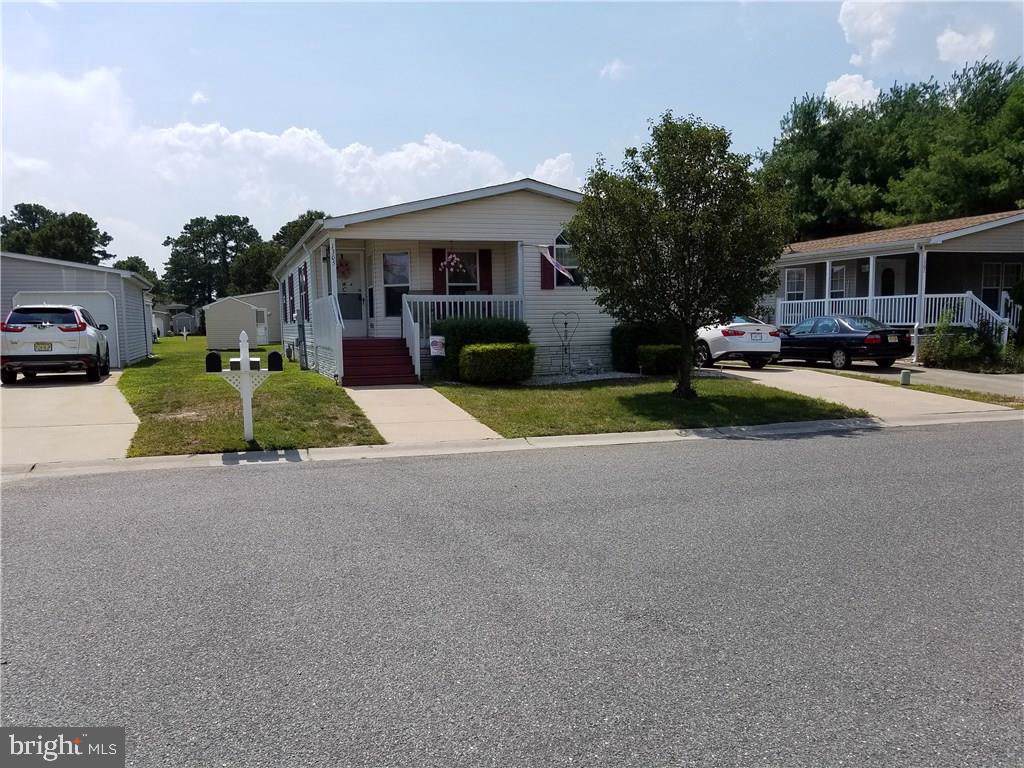 1305 Floral Way - Photo 1