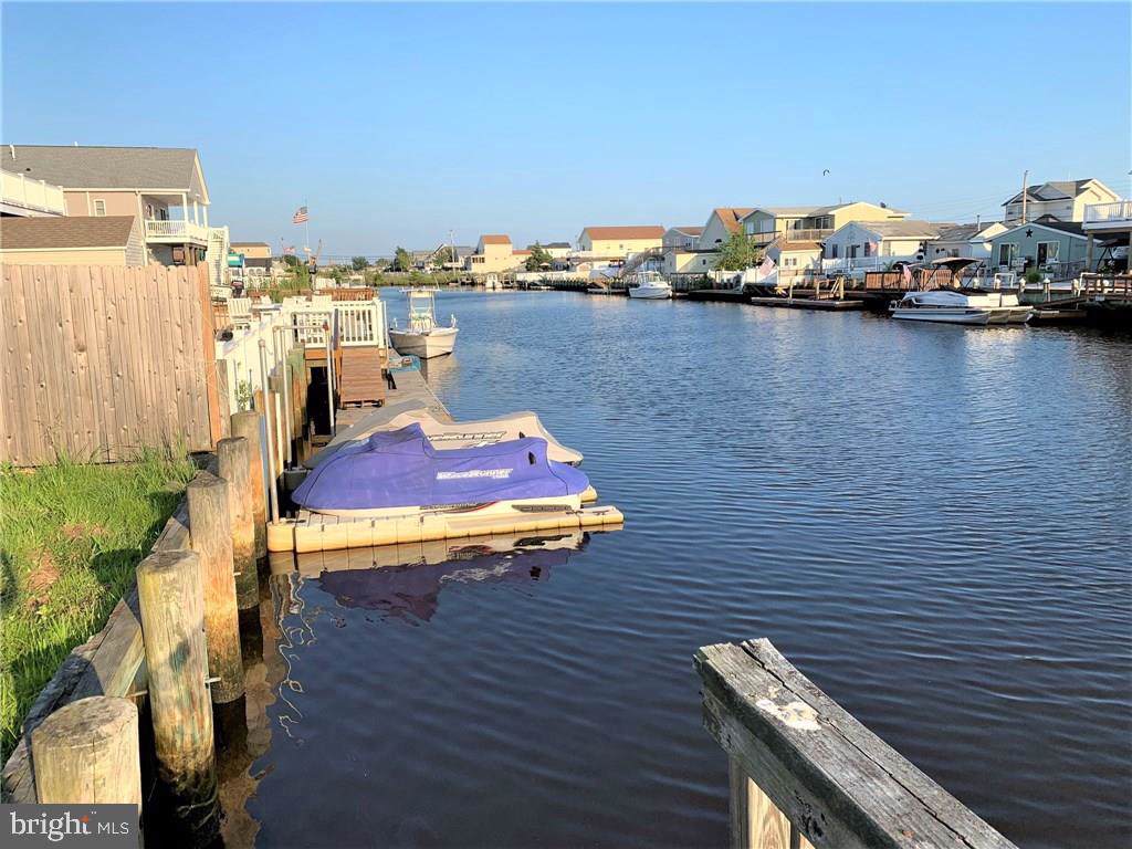 25 Potomac Drive - Photo 1