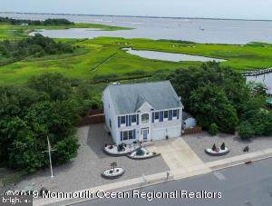 22 Bowsprit Drive - Photo 1