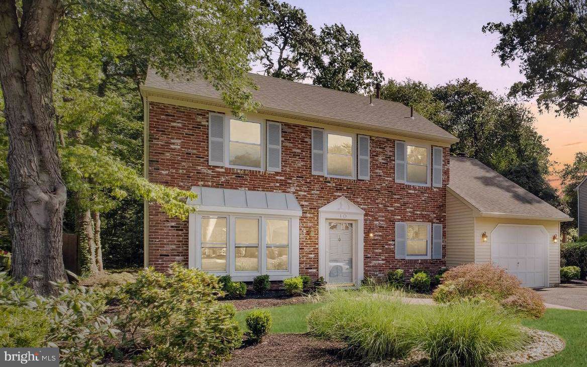 10 Guilford Court - Photo 1