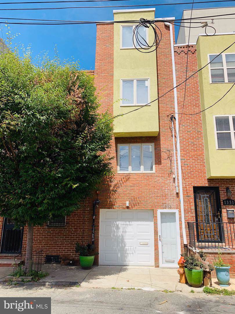 1353 Kater Street - Photo 1