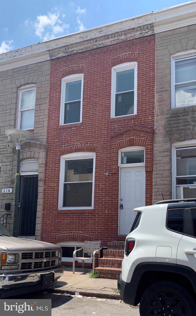 220 Rose Street - Photo 1