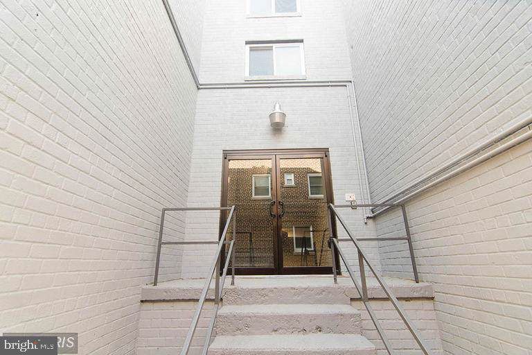 1679 W Street - Photo 1