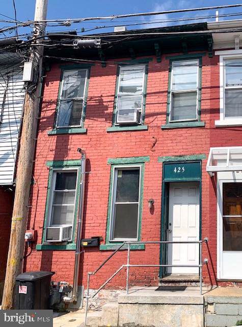 425 Gannon Street - Photo 1