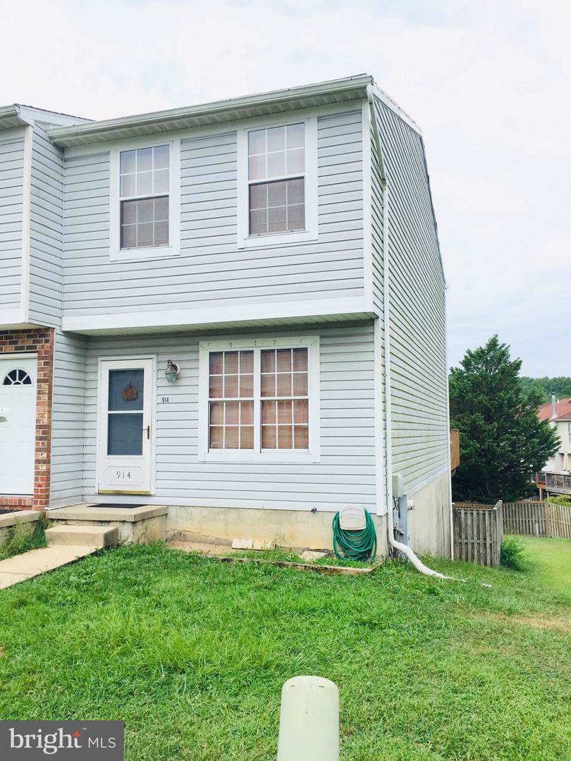 914 Olive Branch Court - Photo 1