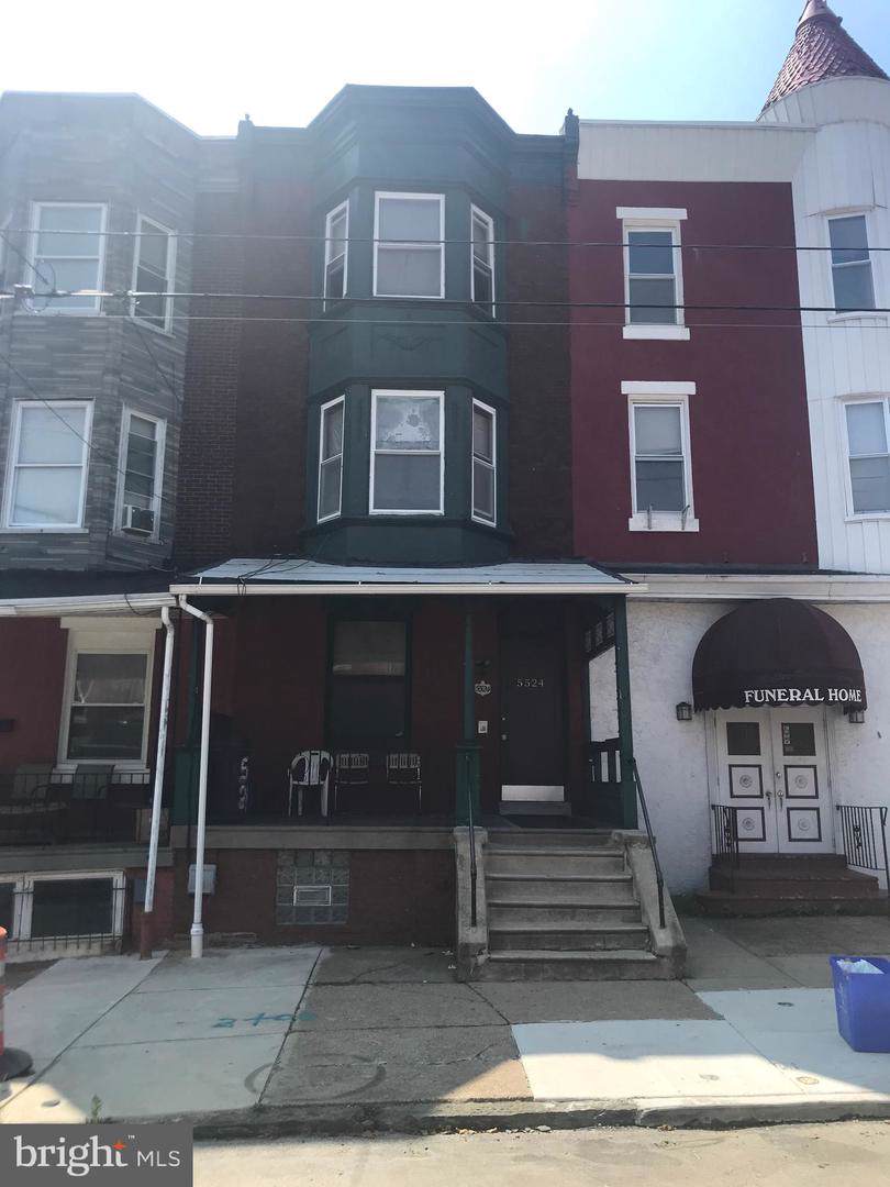 5524 Thompson Street - Photo 1