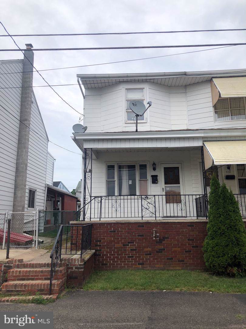 211 Broad Mountain Avenue - Photo 1