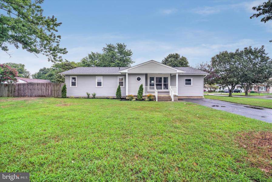 15 Ford Avenue - Photo 1