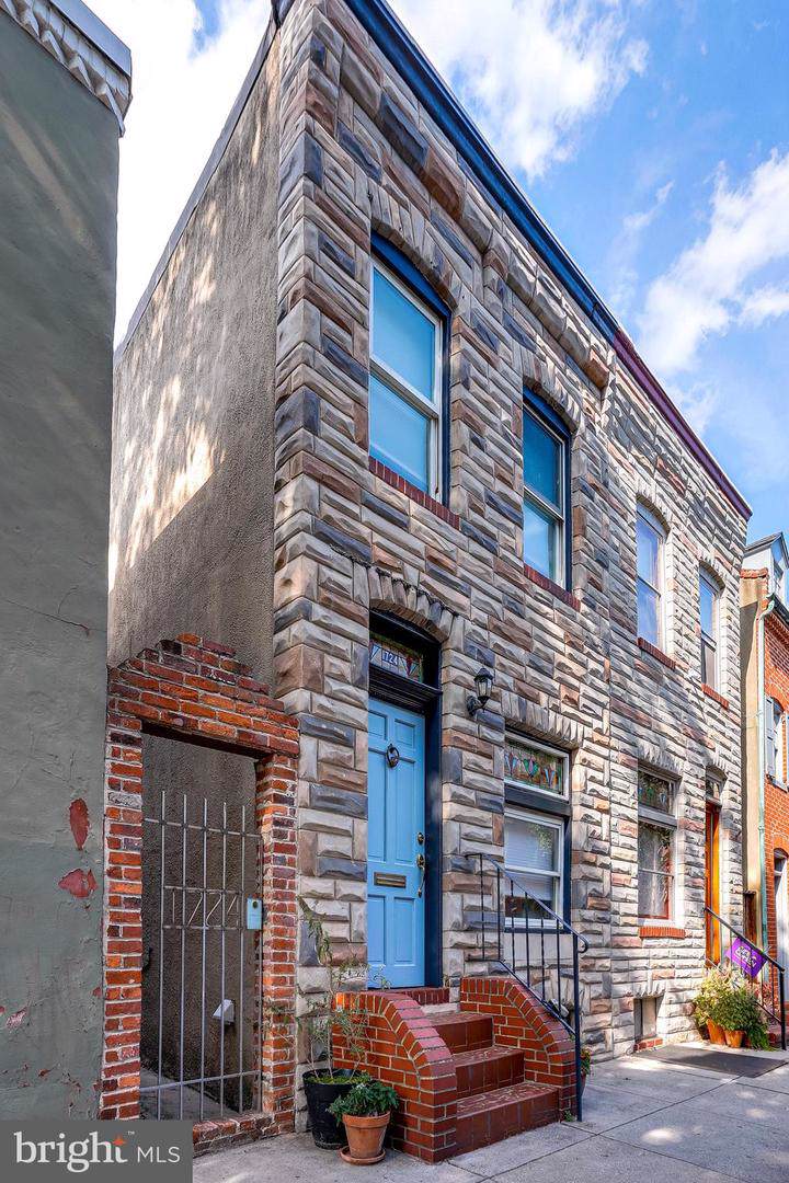 1724 Lancaster Street - Photo 1