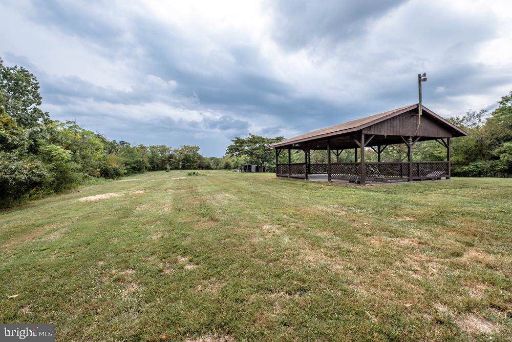 552 Mahlon Drive - Photo 1