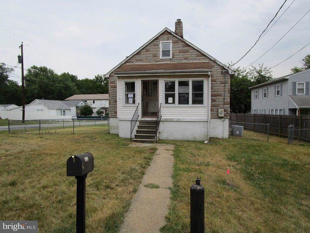 2601 Edgemere Avenue - Photo 1