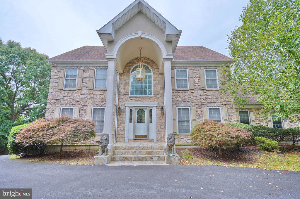50 Waltman Loop - Photo 1