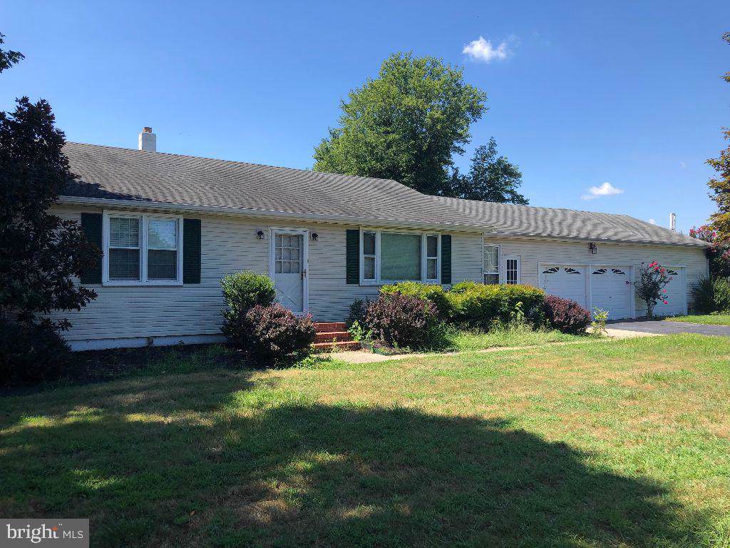 916 Fieldsboro Road - Photo 1