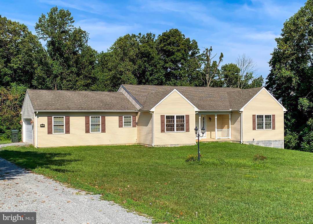 720 Snyder Corner Road - Photo 1